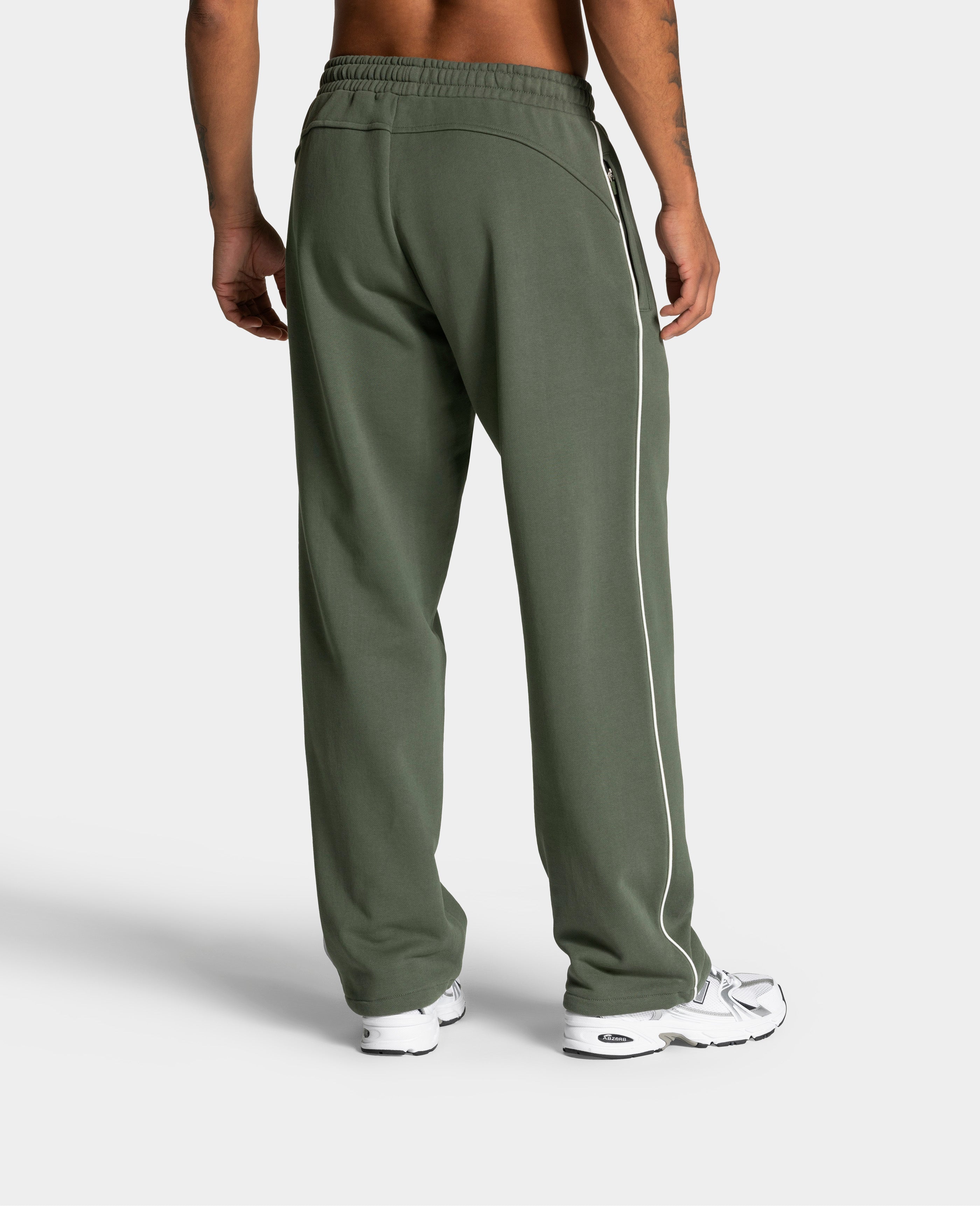 Contrastline Straight Leg Jogger „Khaki“