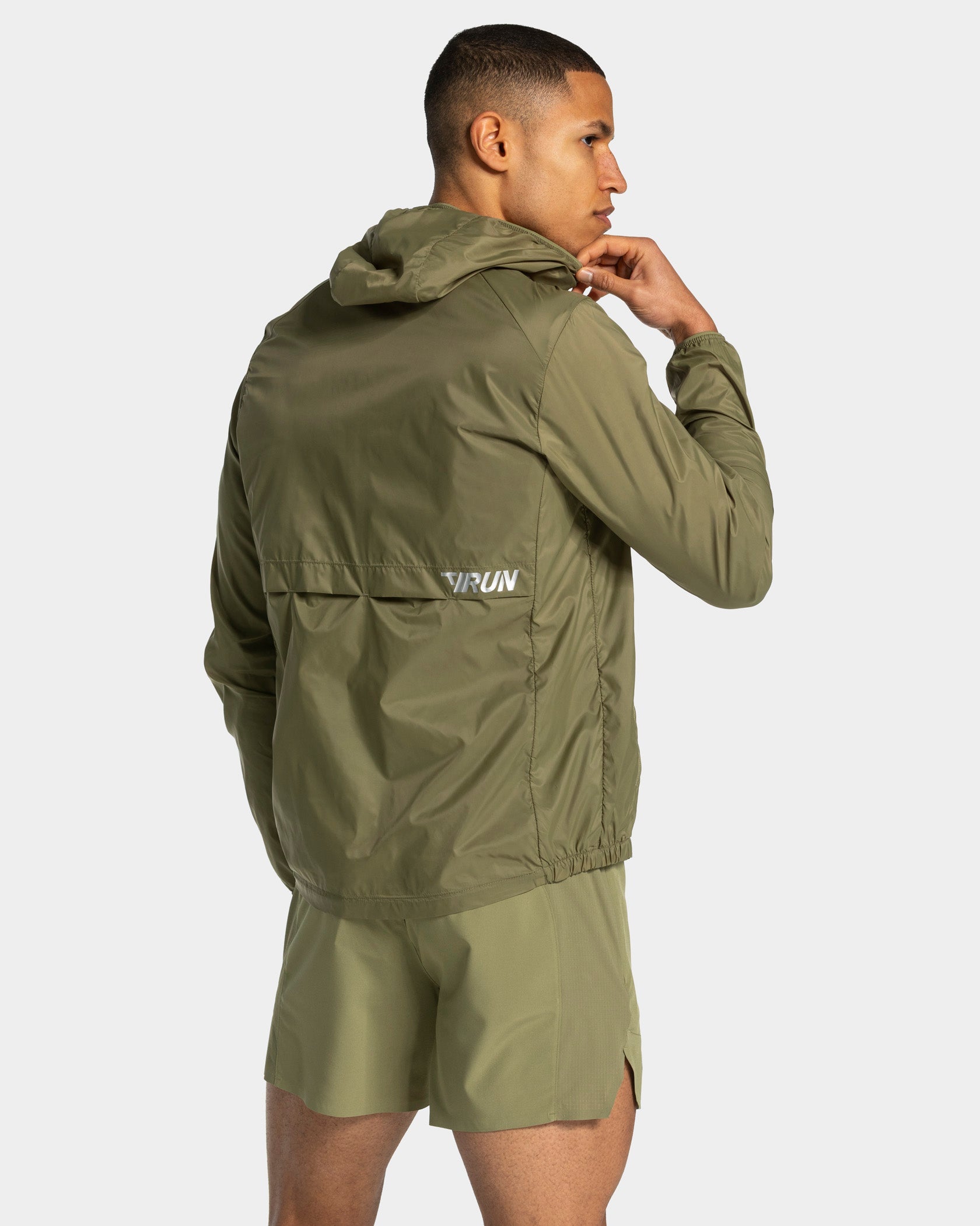 RUN Lightweight Zip Jacke „Olive“