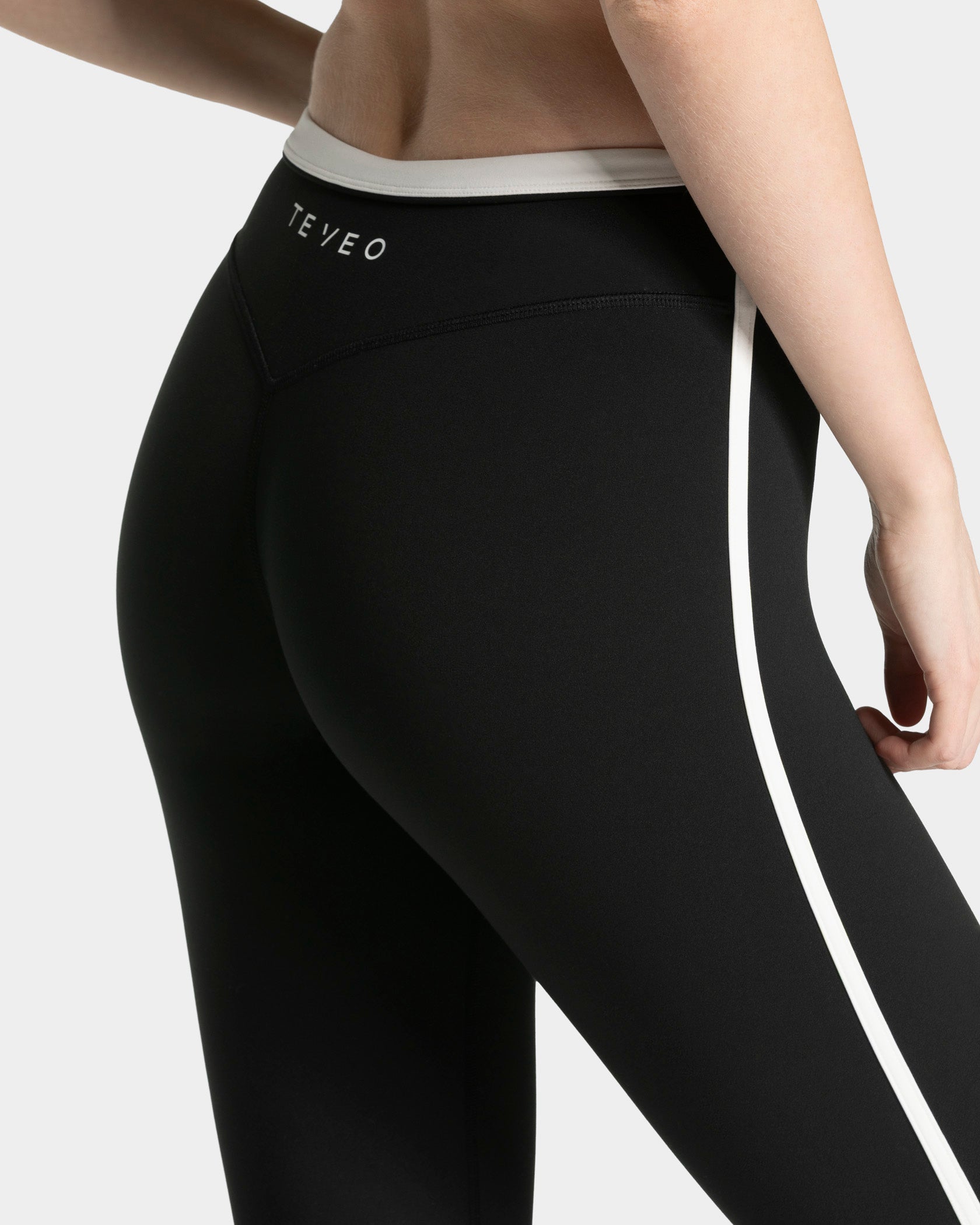 Soft Flared Leggings Regulär „Schwarz“