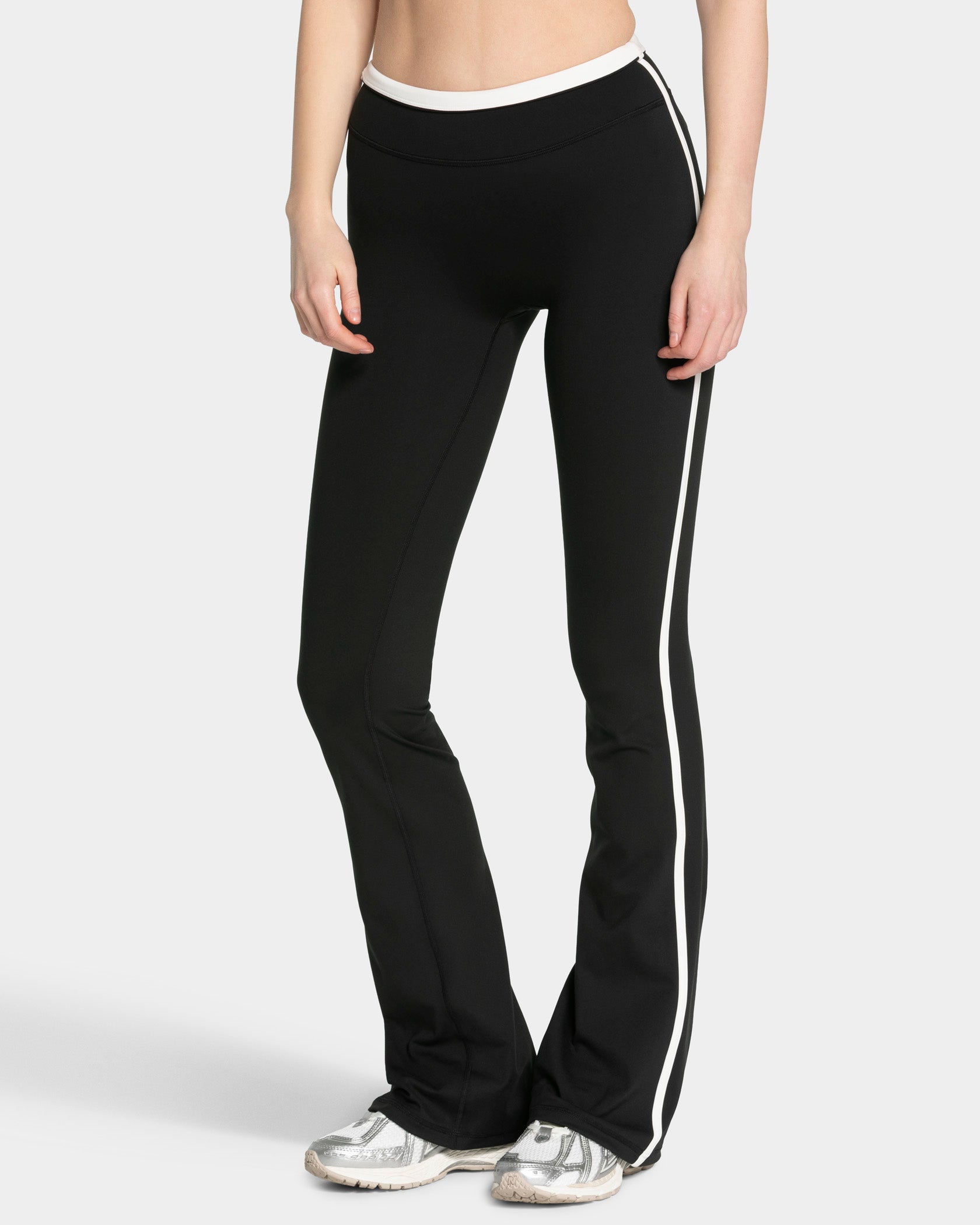 Soft Flared Leggings Tall „Schwarz“