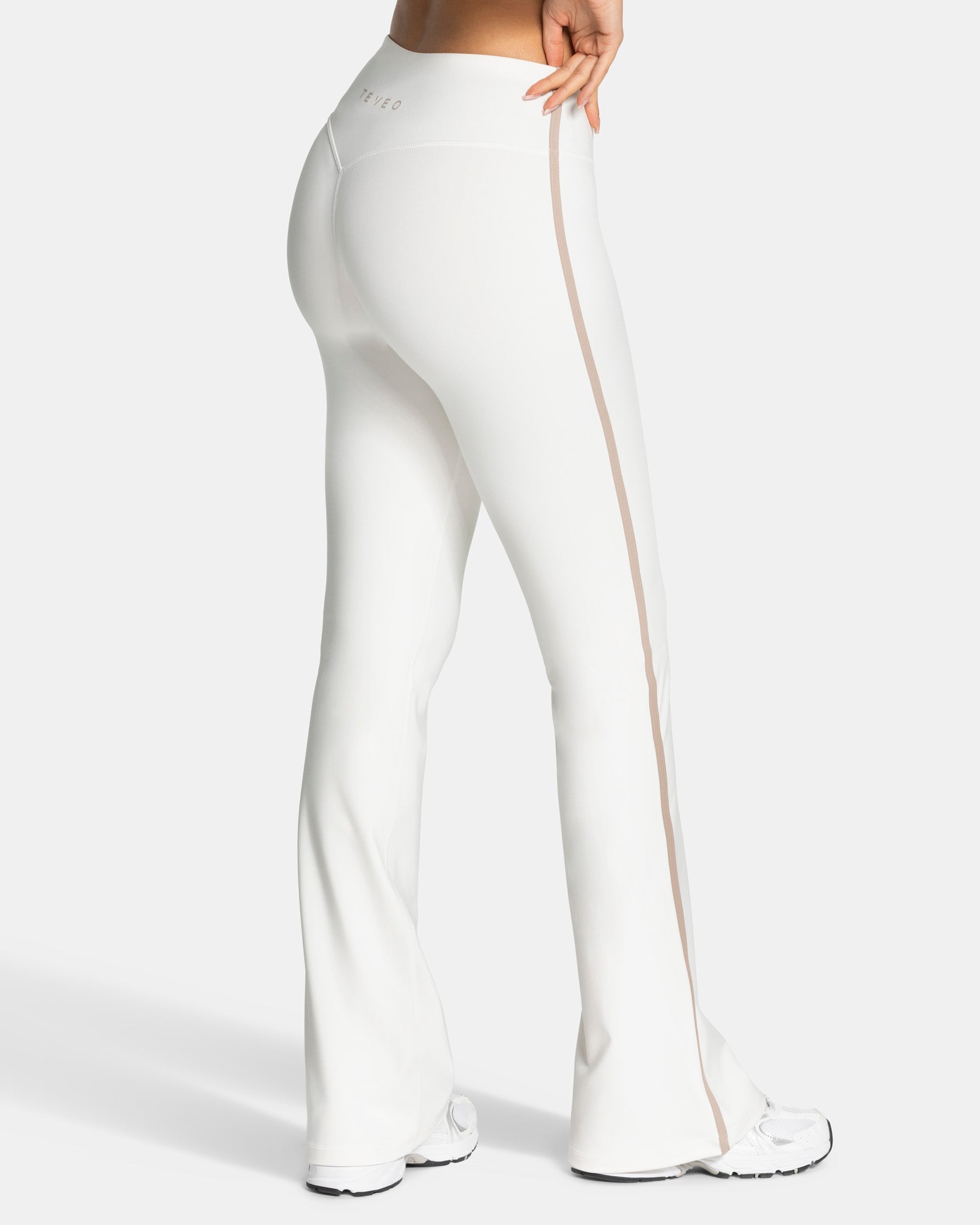 Soft Flared Leggings Regular „Off White“