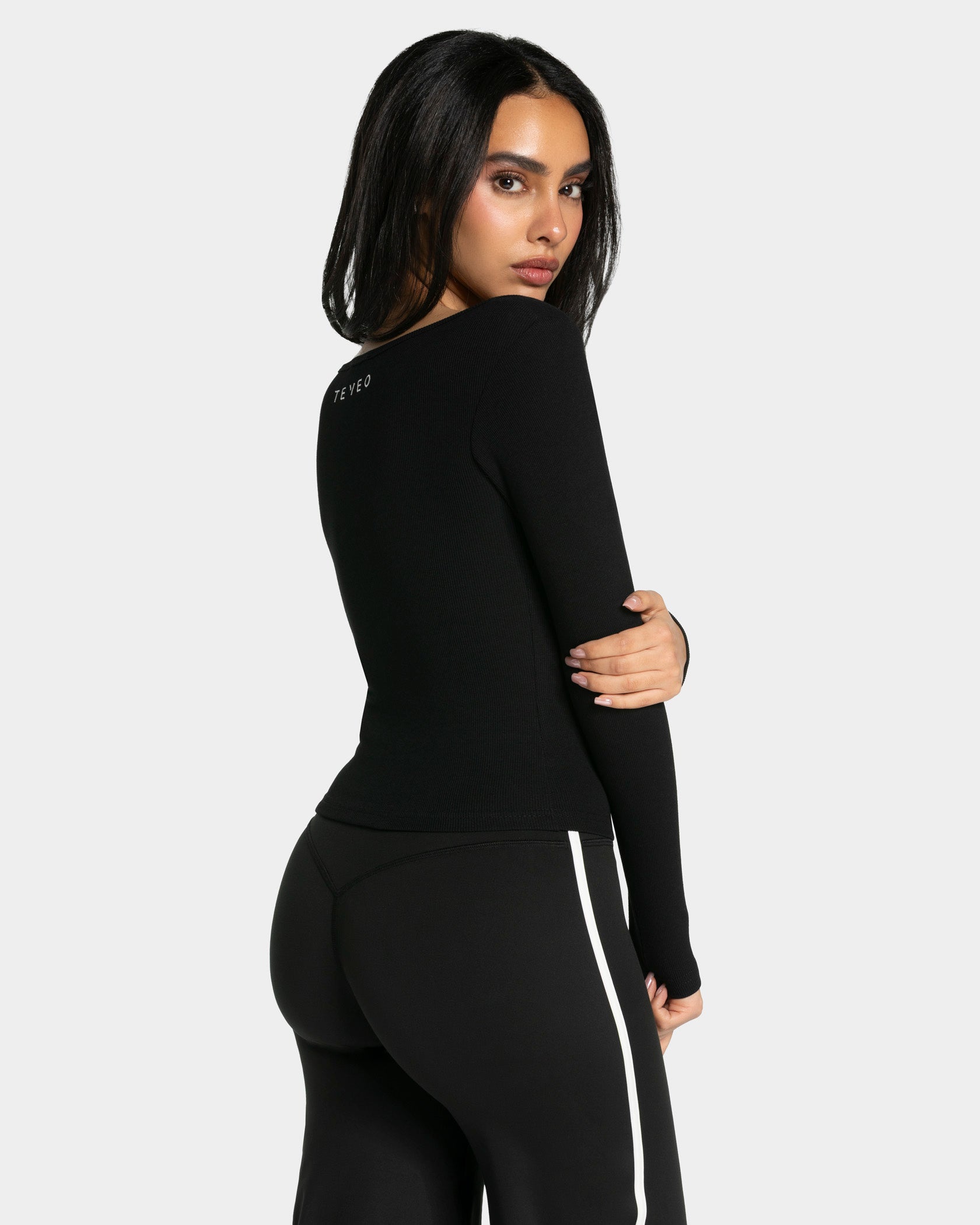 Geripptes Langarmshirt "Schwarz"