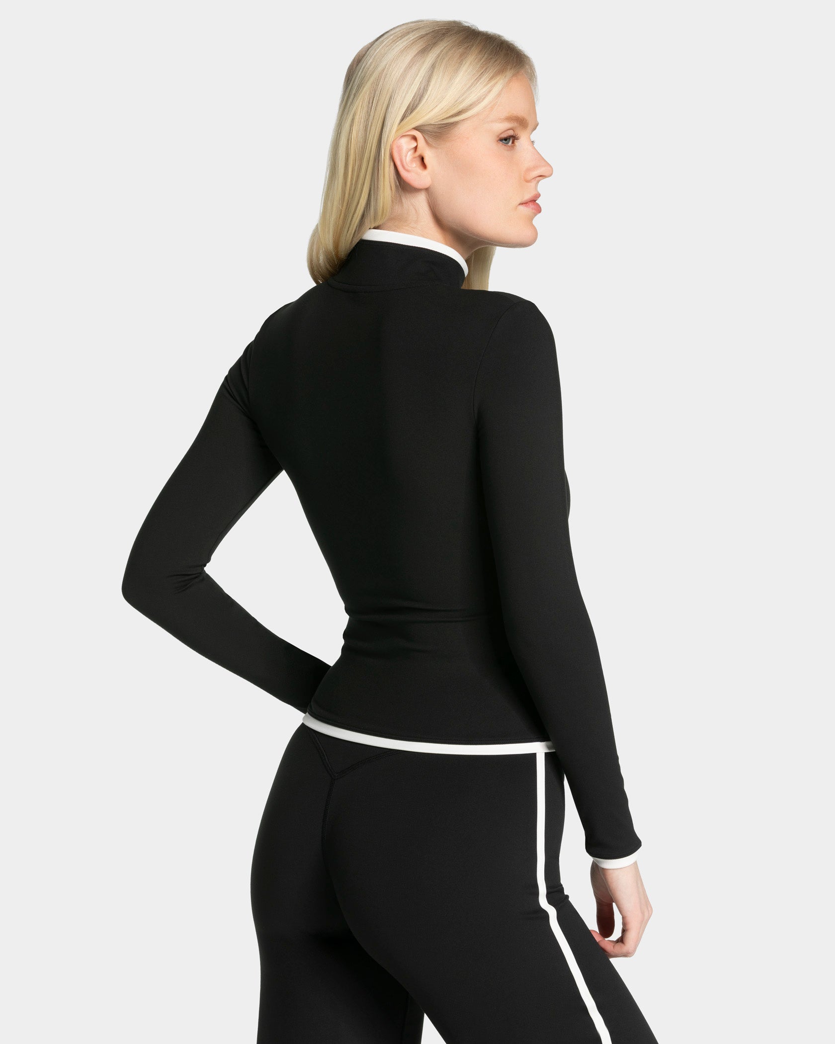 Soft Shaping Zip Jacke „Schwarz“