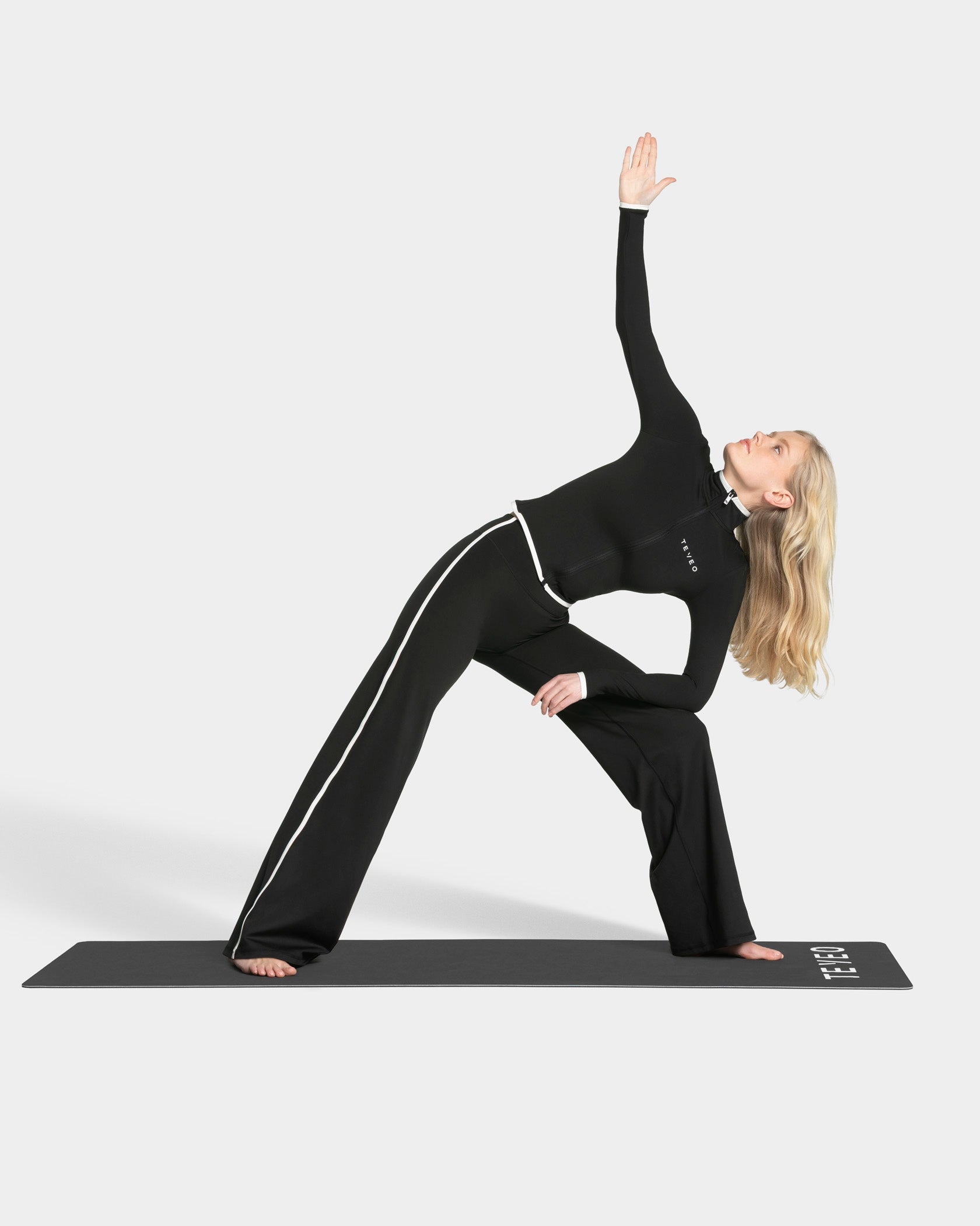 Soft Straight Leg Pants Tall „Schwarz“