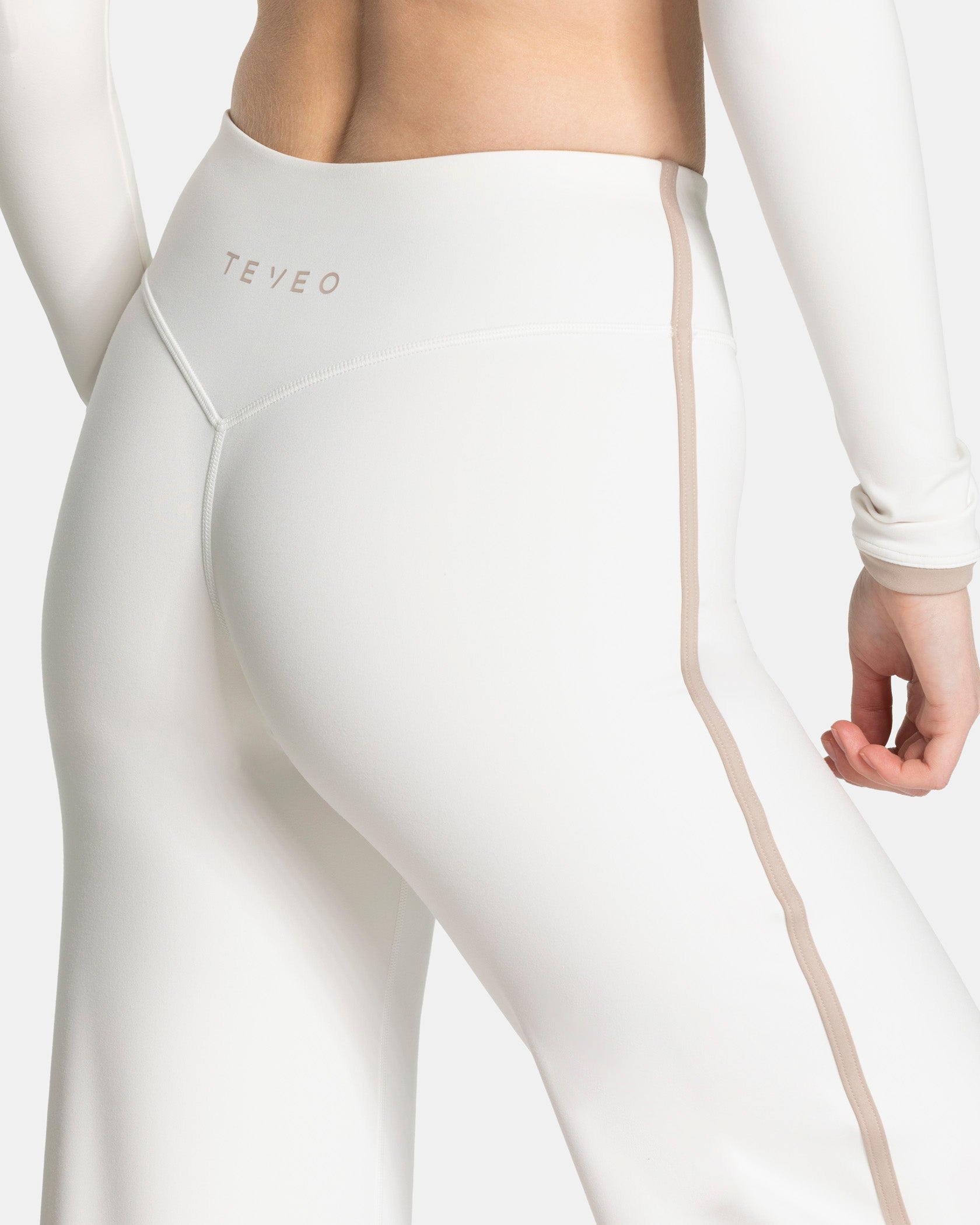 Soft Straight Leg Pants Regular "Off White"