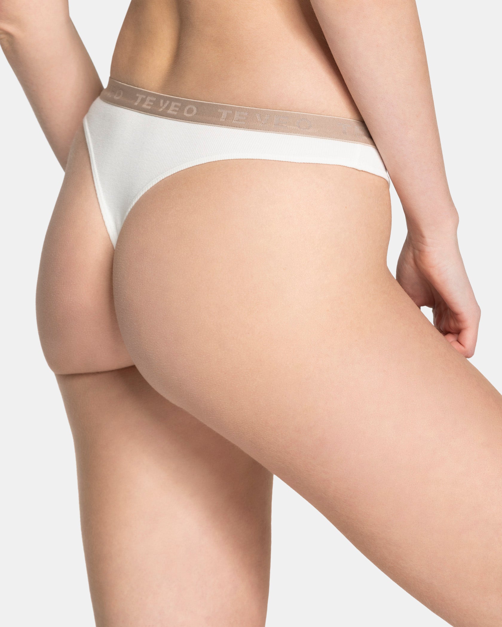 Gerippter Tanga „Off White“