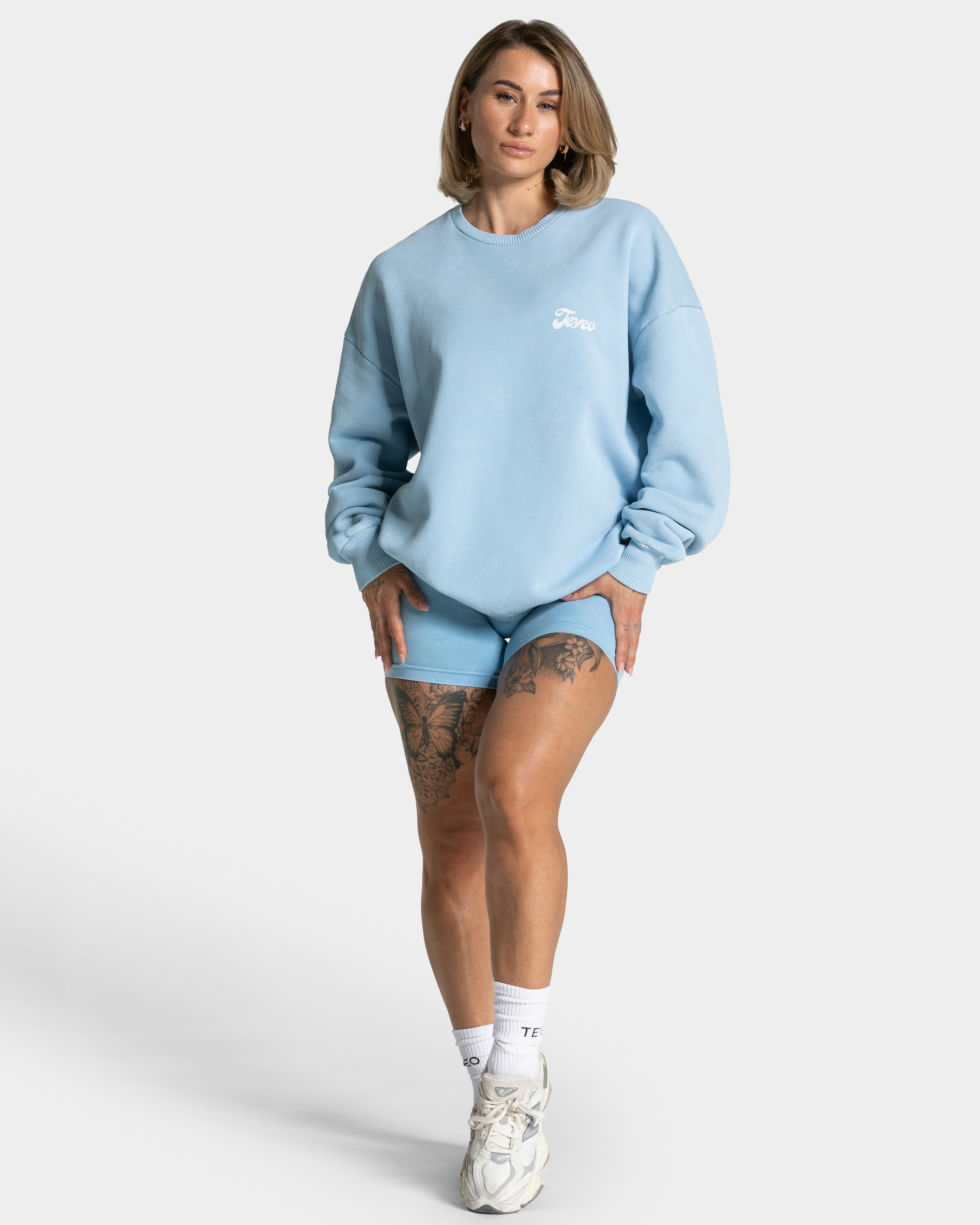 Acid Oversized Pullover „Babyblau“
