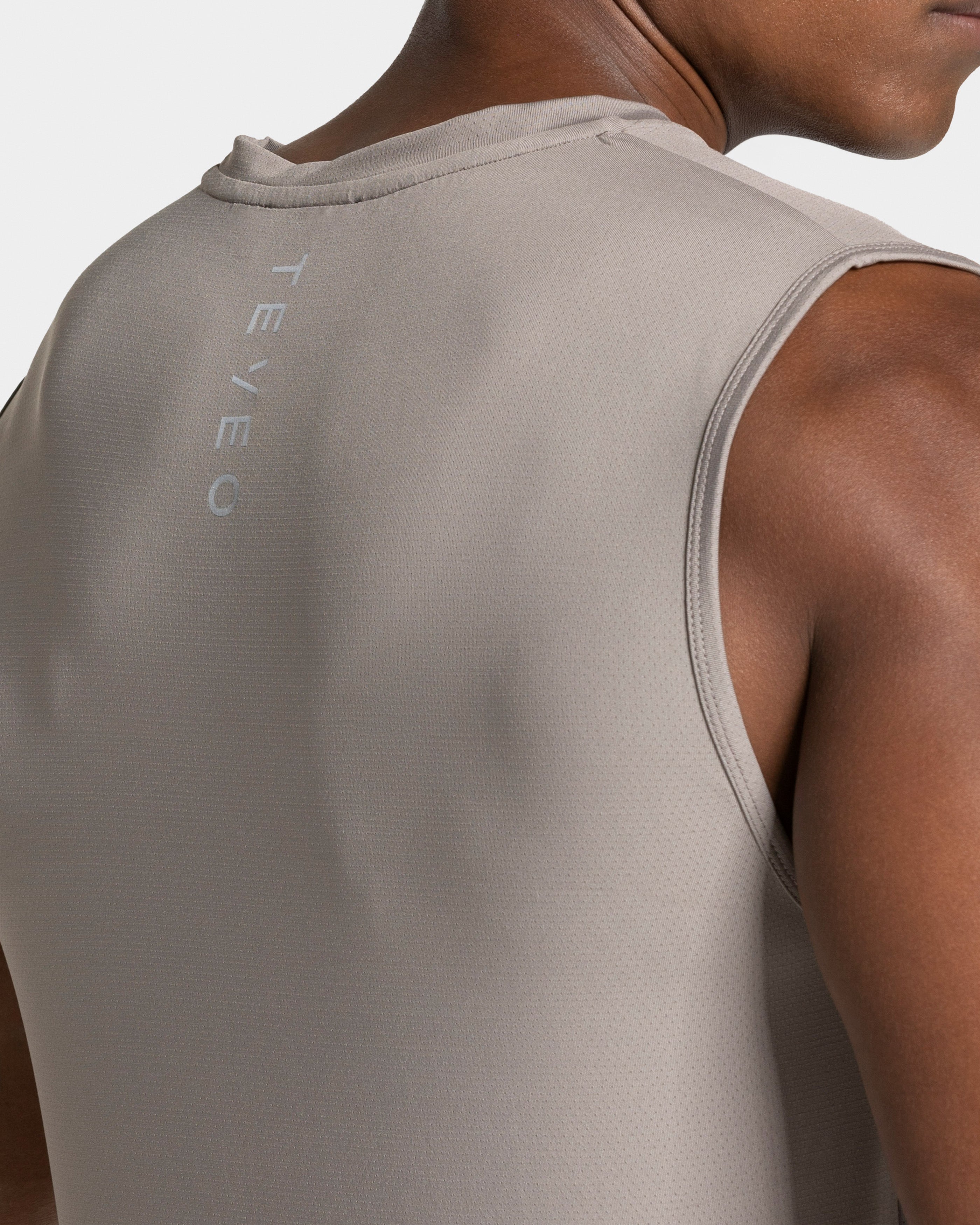 END Running Tanktop „Smoke“