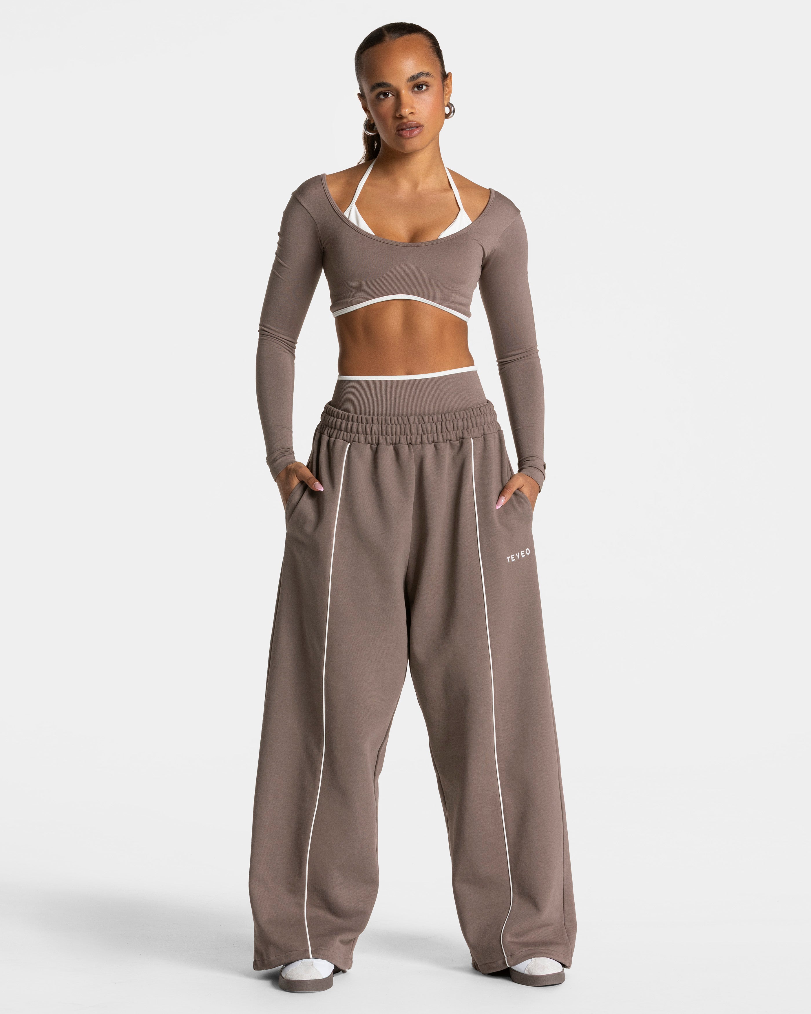 Contrastline Wide Leg Jogger „Mokka“