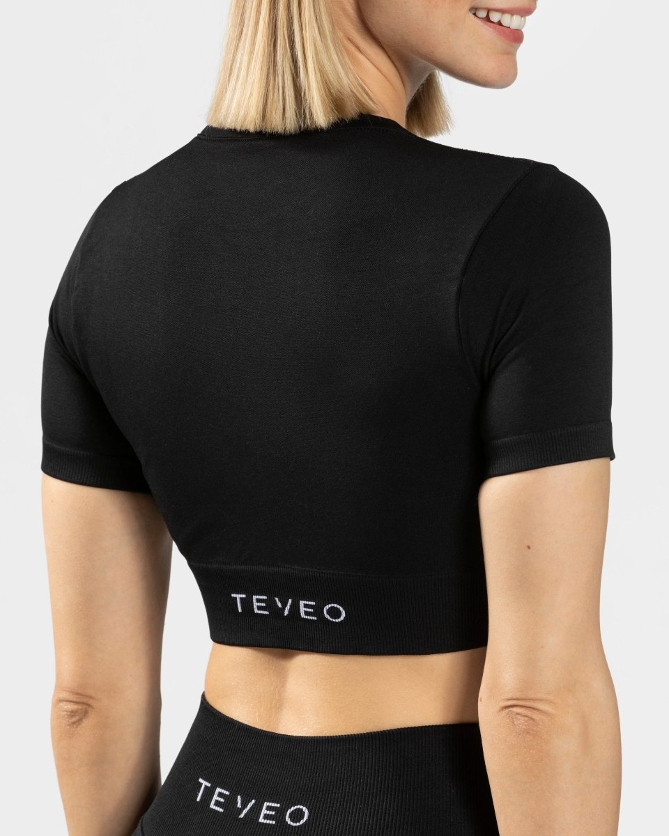 Sensation Crop Top „Schwarz“